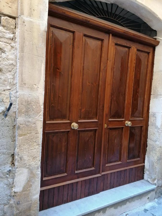 Il Cortiletto Di Via Minniti Siraküza Dış mekan fotoğraf